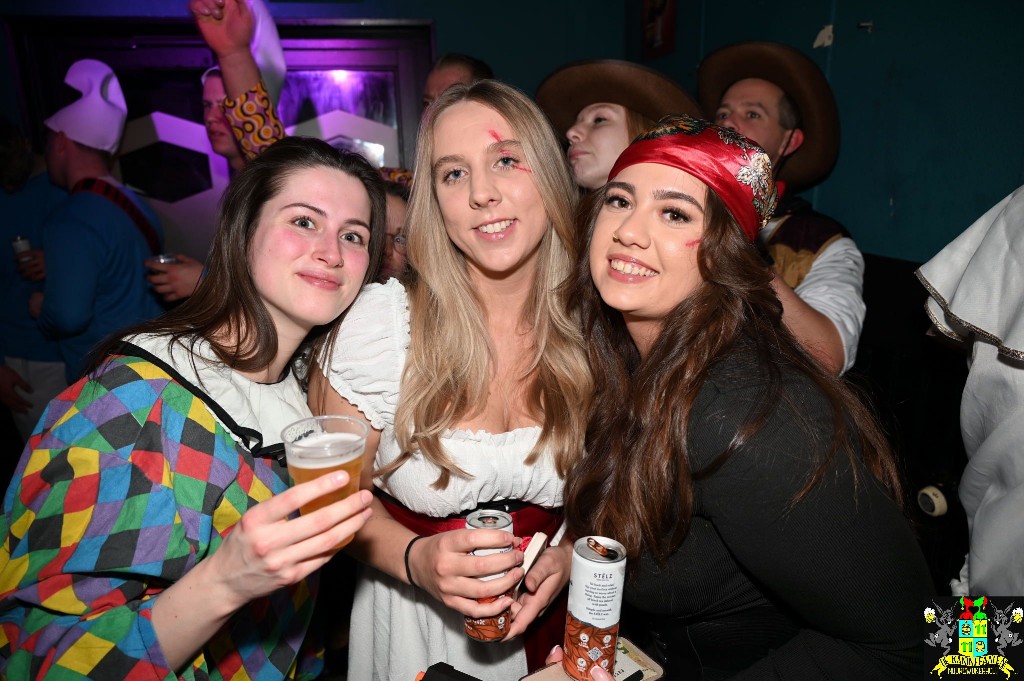 ../Images/Zaterdagavond carnaval 2026 046.jpg